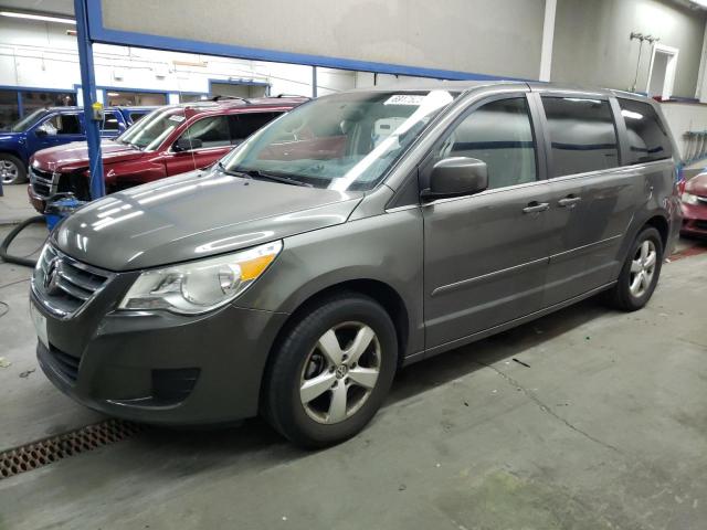 VOLKSWAGEN ROUTAN SE 2010 2v4rw3d17ar306054