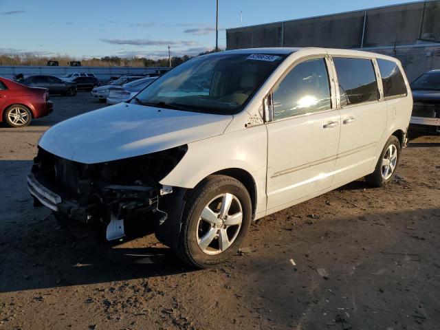 VOLKSWAGEN ROUTAN 2010 2v4rw3d17ar323078