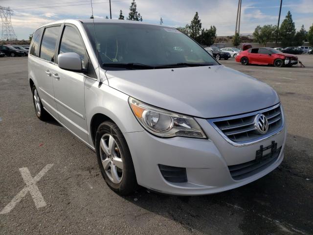 VOLKSWAGEN ROUTAN SE 2010 2v4rw3d17ar424086