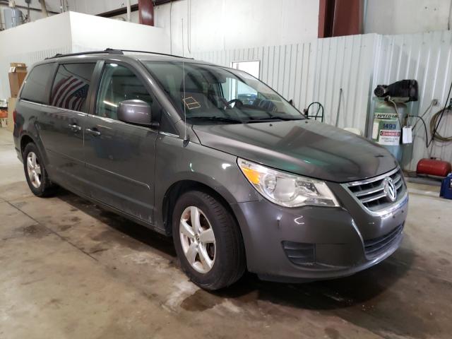 VOLKSWAGEN ROUTAN SE 2010 2v4rw3d17ar424153