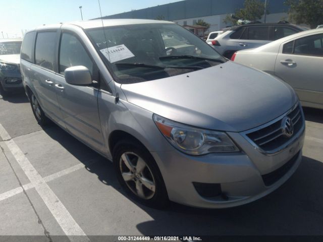 VOLKSWAGEN ROUTAN 2010 2v4rw3d18ar159162