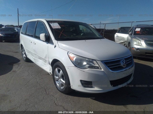 VOLKSWAGEN ROUTAN 2010 2v4rw3d18ar295419