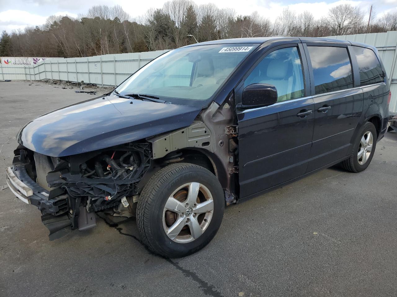 VOLKSWAGEN ROUTAN 2010 2v4rw3d18ar348412