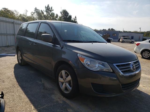 VOLKSWAGEN ROUTAN SE 2010 2v4rw3d18ar393186