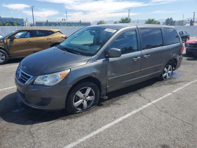 VOLKSWAGEN ROUTAN 2010 2v4rw3d19ar272375