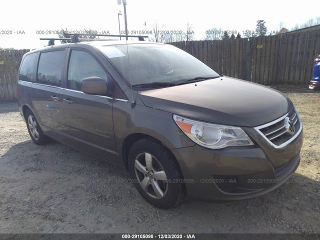 VOLKSWAGEN ROUTAN 2010 2v4rw3d19ar316195