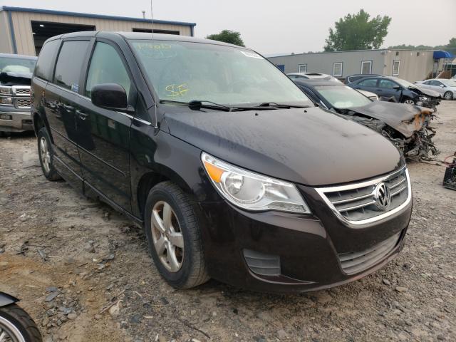 VOLKSWAGEN ROUTAN SE 2010 2v4rw3d19ar324586