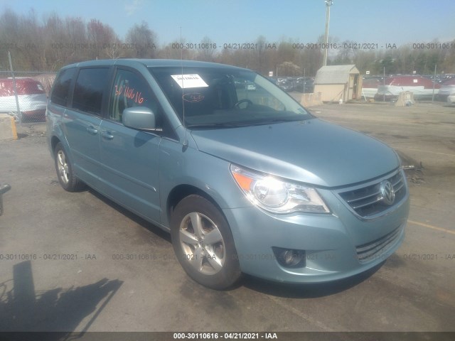 VOLKSWAGEN ROUTAN 2010 2v4rw3d19ar406835