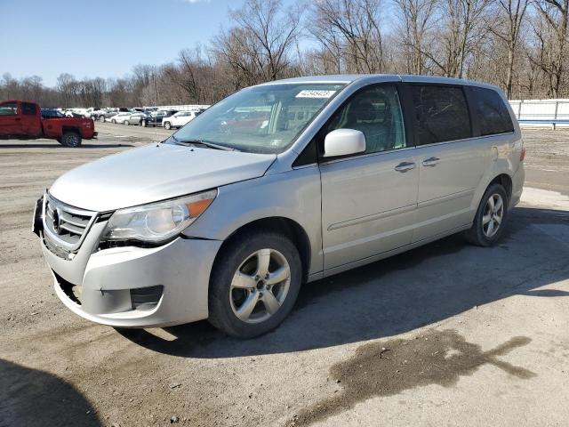 VOLKSWAGEN ROUTAN 2010 2v4rw3d1xar262874