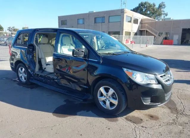 VOLKSWAGEN ROUTAN 2010 2v4rw3d1xar295017