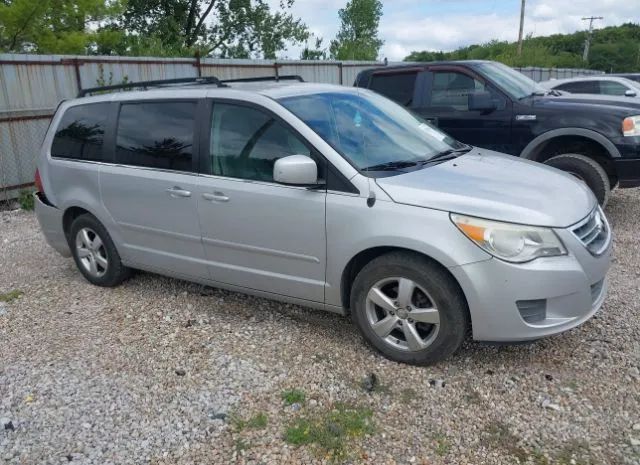 VOLKSWAGEN ROUTAN 2010 2v4rw3d1xar388507