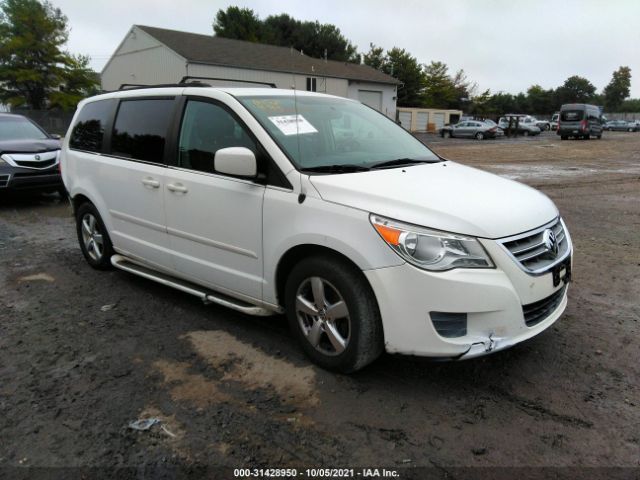 VOLKSWAGEN ROUTAN 2011 2v4rw3dg0br621834