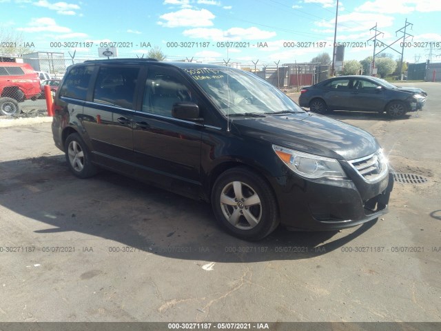 VOLKSWAGEN ROUTAN 2011 2v4rw3dg0br669866