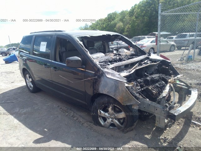 VOLKSWAGEN ROUTAN 2011 2v4rw3dg0br695111