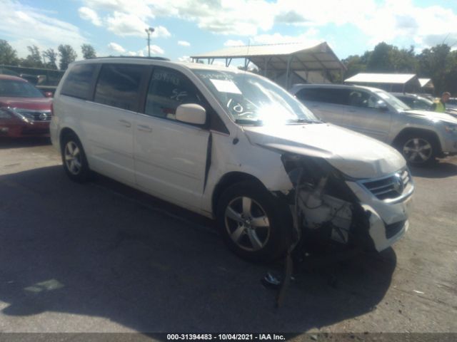 VOLKSWAGEN ROUTAN 2011 2v4rw3dg1br622121