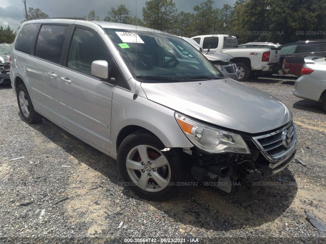 VOLKSWAGEN ROUTAN 2011 2v4rw3dg1br691181