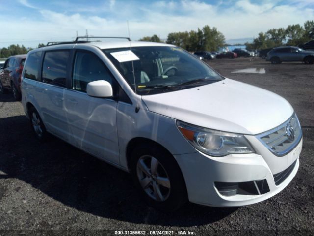 VOLKSWAGEN ROUTAN 2011 2v4rw3dg1br717293