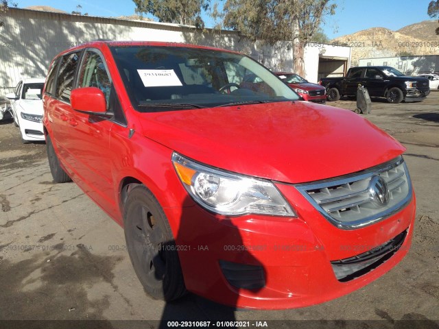 VOLKSWAGEN ROUTAN 2011 2v4rw3dg1br804756