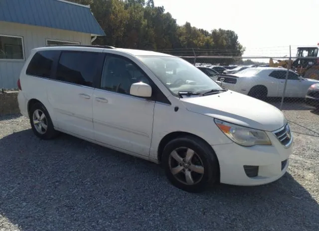 VOLKSWAGEN ROUTAN 2011 2v4rw3dg2br642152