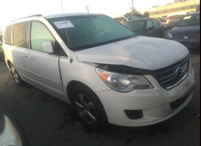 VOLKSWAGEN ROUTAN 2011 2v4rw3dg2br668329