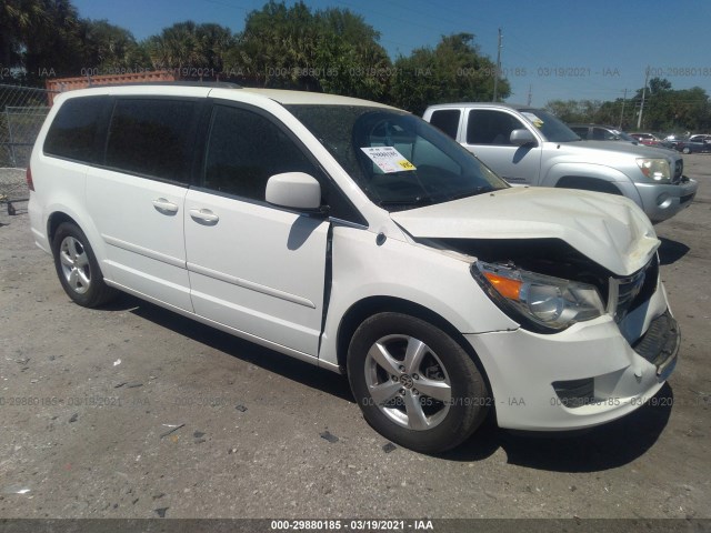 VOLKSWAGEN ROUTAN 2011 2v4rw3dg2br766941