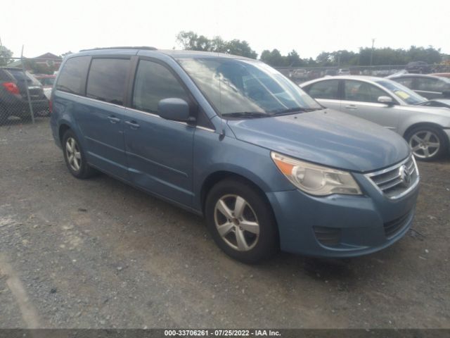 VOLKSWAGEN ROUTAN 2011 2v4rw3dg2br804894