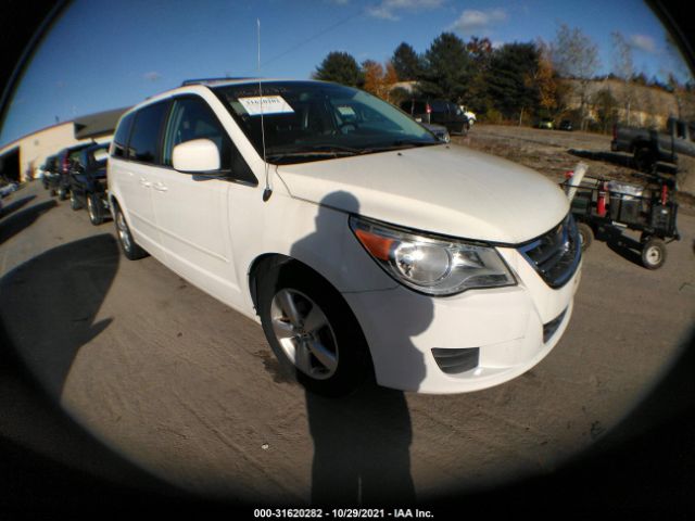 VOLKSWAGEN ROUTAN 2011 2v4rw3dg3br804676