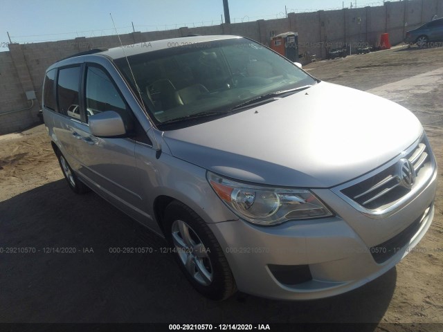 VOLKSWAGEN ROUTAN 2011 2v4rw3dg4br621836