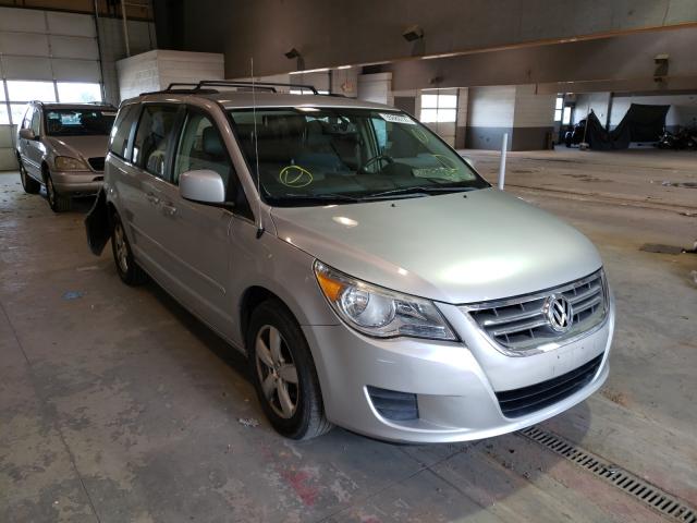 VOLKSWAGEN ROUTAN 2011 2v4rw3dg4br684211