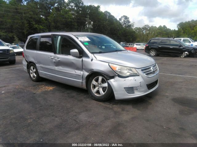 VOLKSWAGEN ROUTAN 2011 2v4rw3dg6br695050