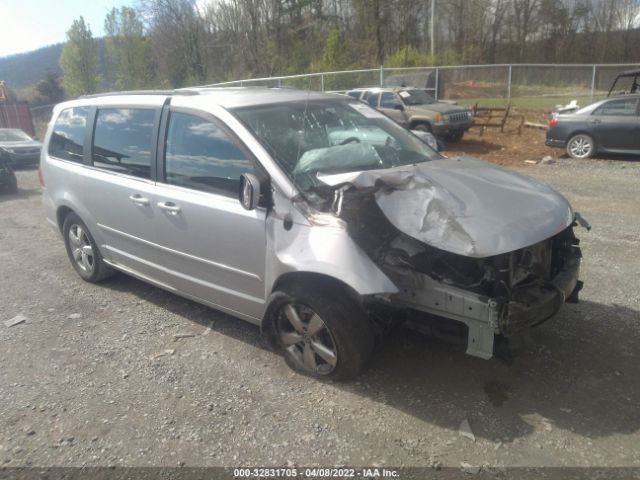 VOLKSWAGEN ROUTAN 2011 2v4rw3dg7br766577