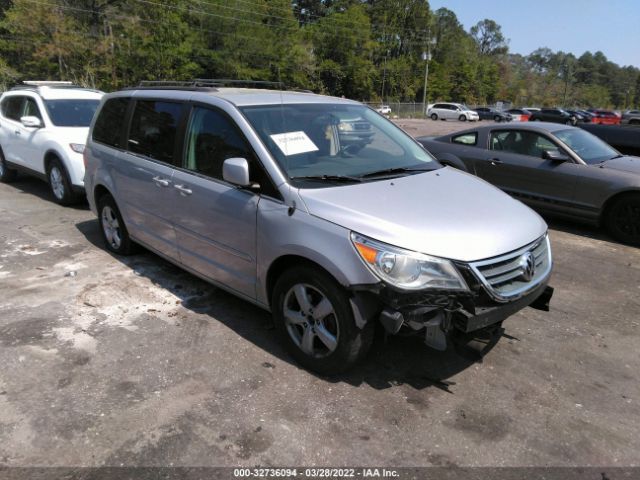 VOLKSWAGEN ROUTAN 2011 2v4rw3dg7br805152