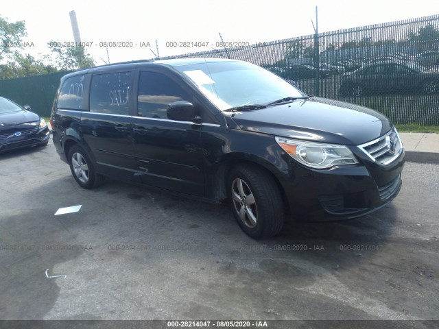 VOLKSWAGEN ROUTAN 2011 2v4rw3dg8br622004