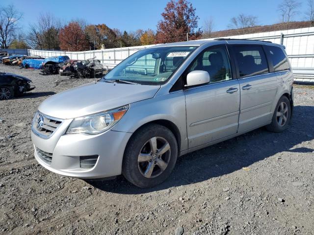 VOLKSWAGEN ROUTAN 2011 2v4rw3dg9br669588