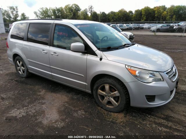 VOLKSWAGEN ROUTAN 2011 2v4rw3dgxbr739955