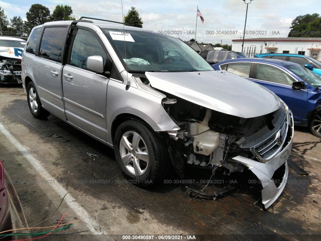 VOLKSWAGEN ROUTAN 2011 2v4rw3dgxbr804982