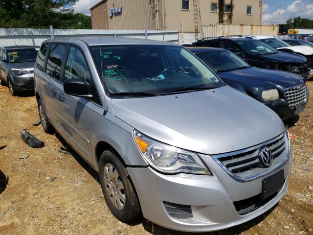 VOLKSWAGEN ROUTAN S 2010 2v4rw4d16ar348415