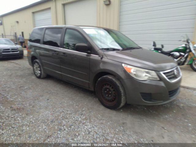 VOLKSWAGEN ROUTAN 2010 2v4rw4d17ar260988