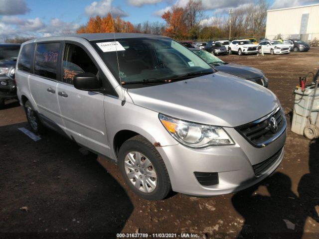 VOLKSWAGEN ROUTAN 2010 2v4rw4d18ar236506