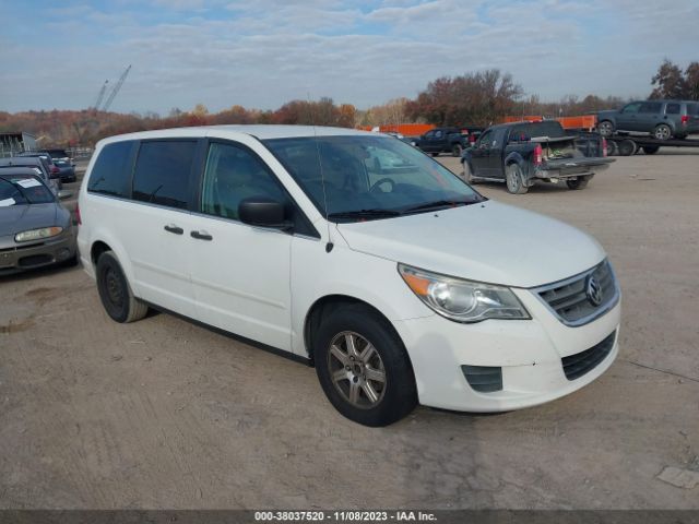 VOLKSWAGEN ROUTAN 2011 2v4rw4dg3br668376