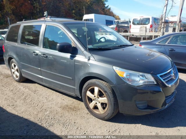 VOLKSWAGEN ROUTAN 2011 2v4rw5dg2br643118