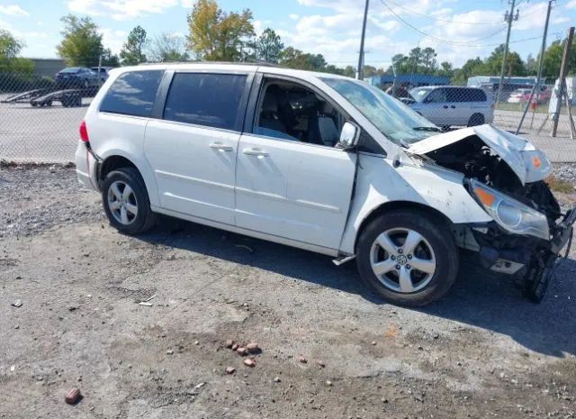 VOLKSWAGEN ROUTAN 2011 2v4rw5dg5br750146