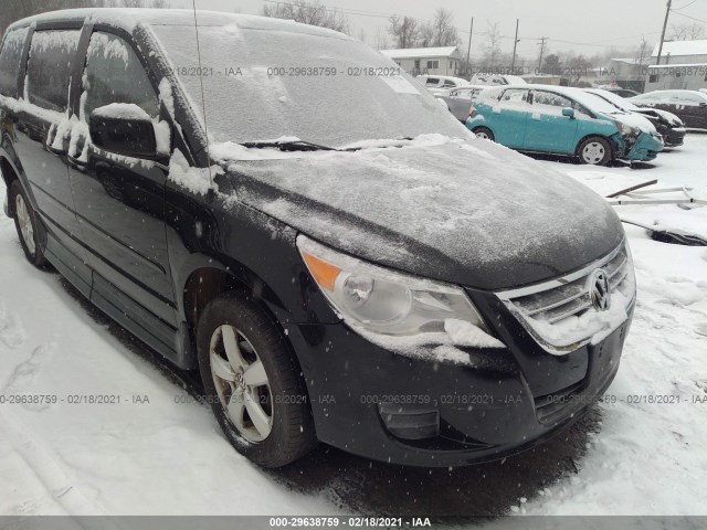 VOLKSWAGEN ROUTAN 2010 2v4rw5dx1ar407252