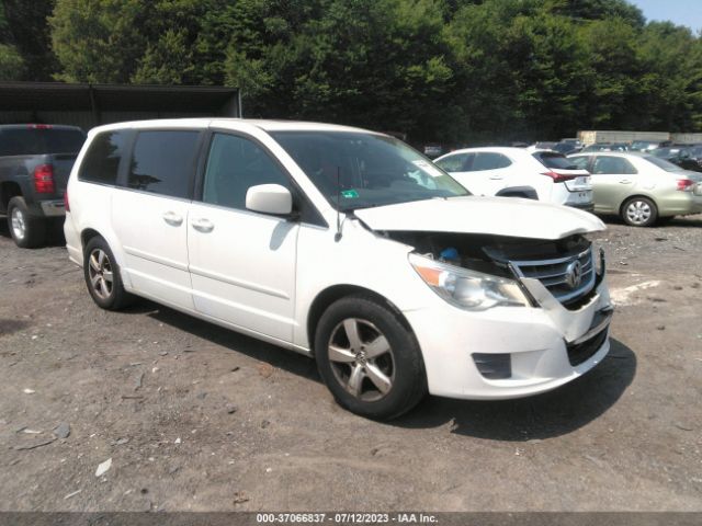 VOLKSWAGEN ROUTAN 2010 2v4rw5dx1ar424312