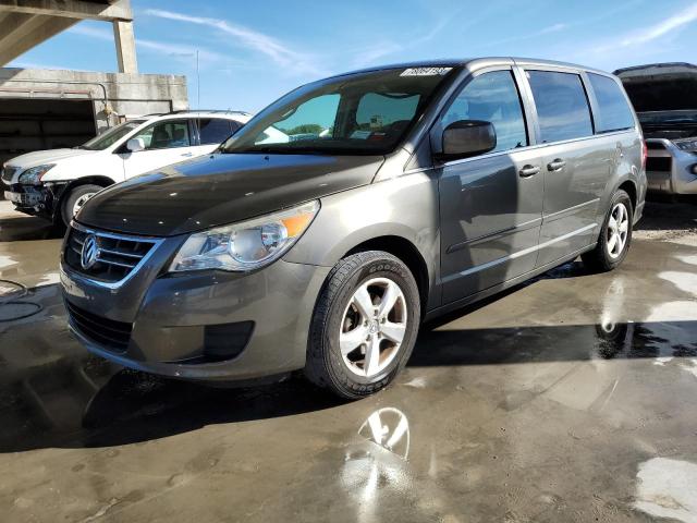 VOLKSWAGEN ROUTAN 2010 2v4rw5dx2ar280222