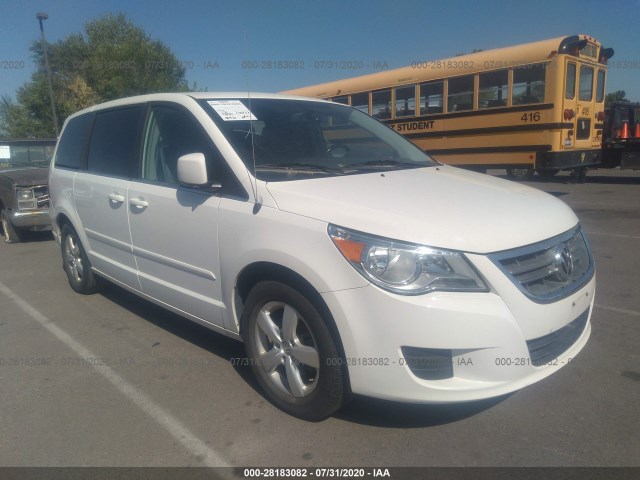 VOLKSWAGEN ROUTAN 2010 2v4rw5dx2ar294587