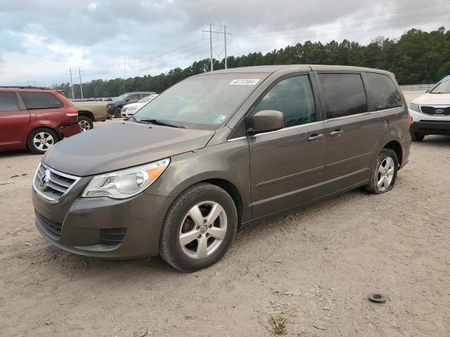 VOLKSWAGEN ROUTAN 2010 2v4rw5dx3ar295814