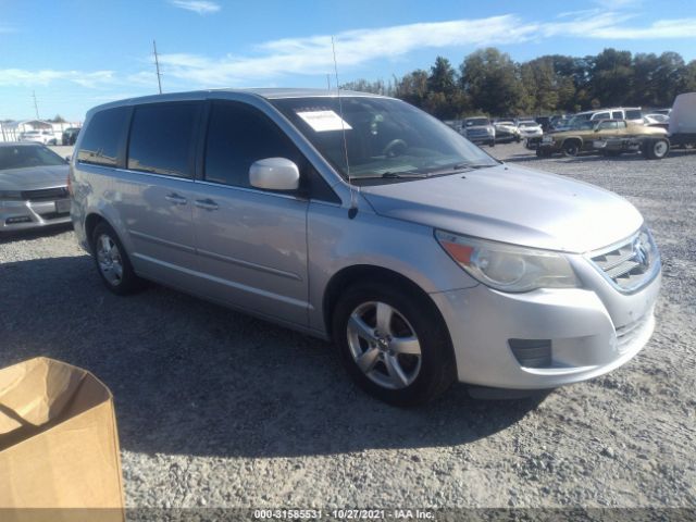 VOLKSWAGEN ROUTAN 2010 2v4rw5dx3ar393192