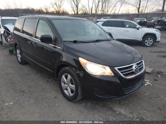 VOLKSWAGEN ROUTAN 2010 2v4rw5dxxar322717