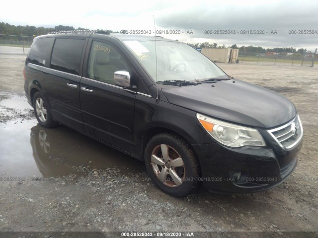 VOLKSWAGEN ROUTAN 2010 2v4rw6dx4ar274170